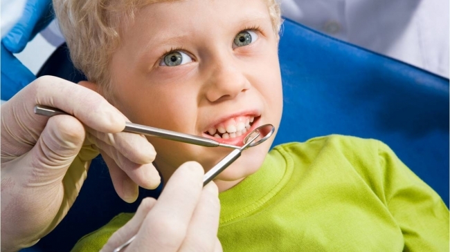 Лечение детских молочных зубов